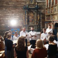 „Suplikanci” wystąpili z koncertem w cerkwi pw. św. Paraskewy w Radrużu